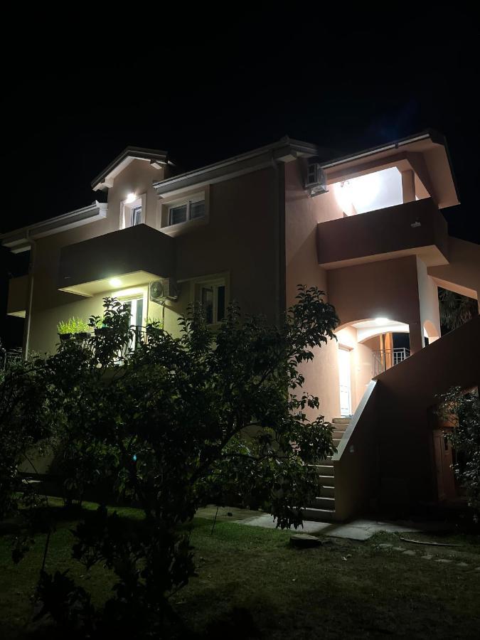 Apartments Two Olives Kotor Exterior foto